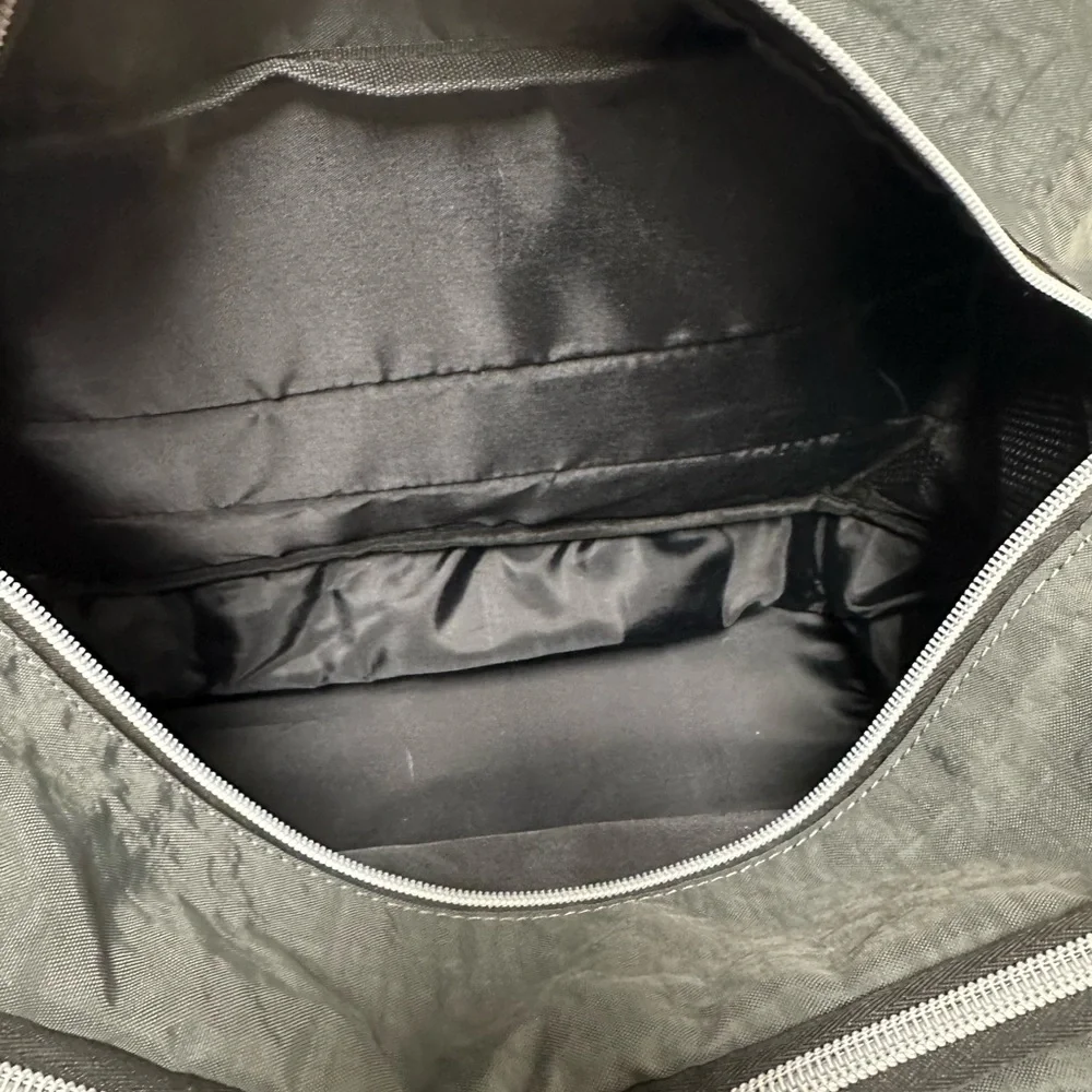 Biqggi gray zip sack like‎ new